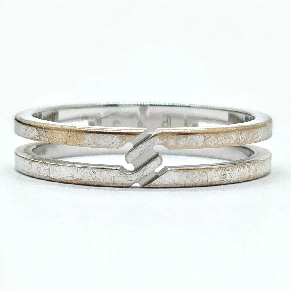 Gucci Ring Infinity 18K White gold